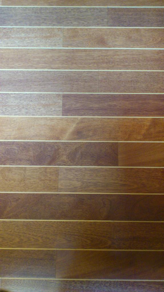 PARQUET  MASSIF 